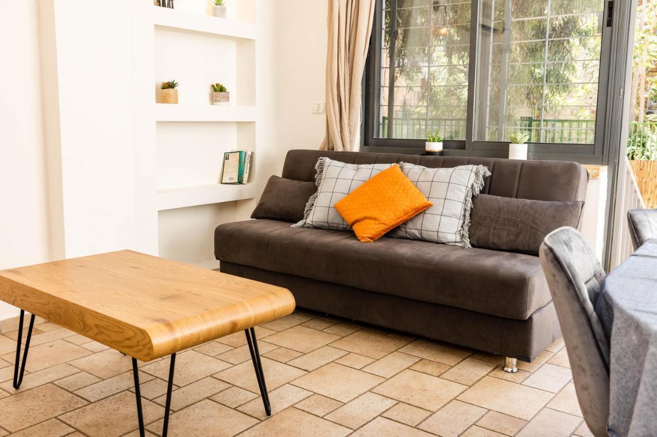 Central On Hapalmach- 3-Bdr Apartment Ιερουσαλήμ Εξωτερικό φωτογραφία